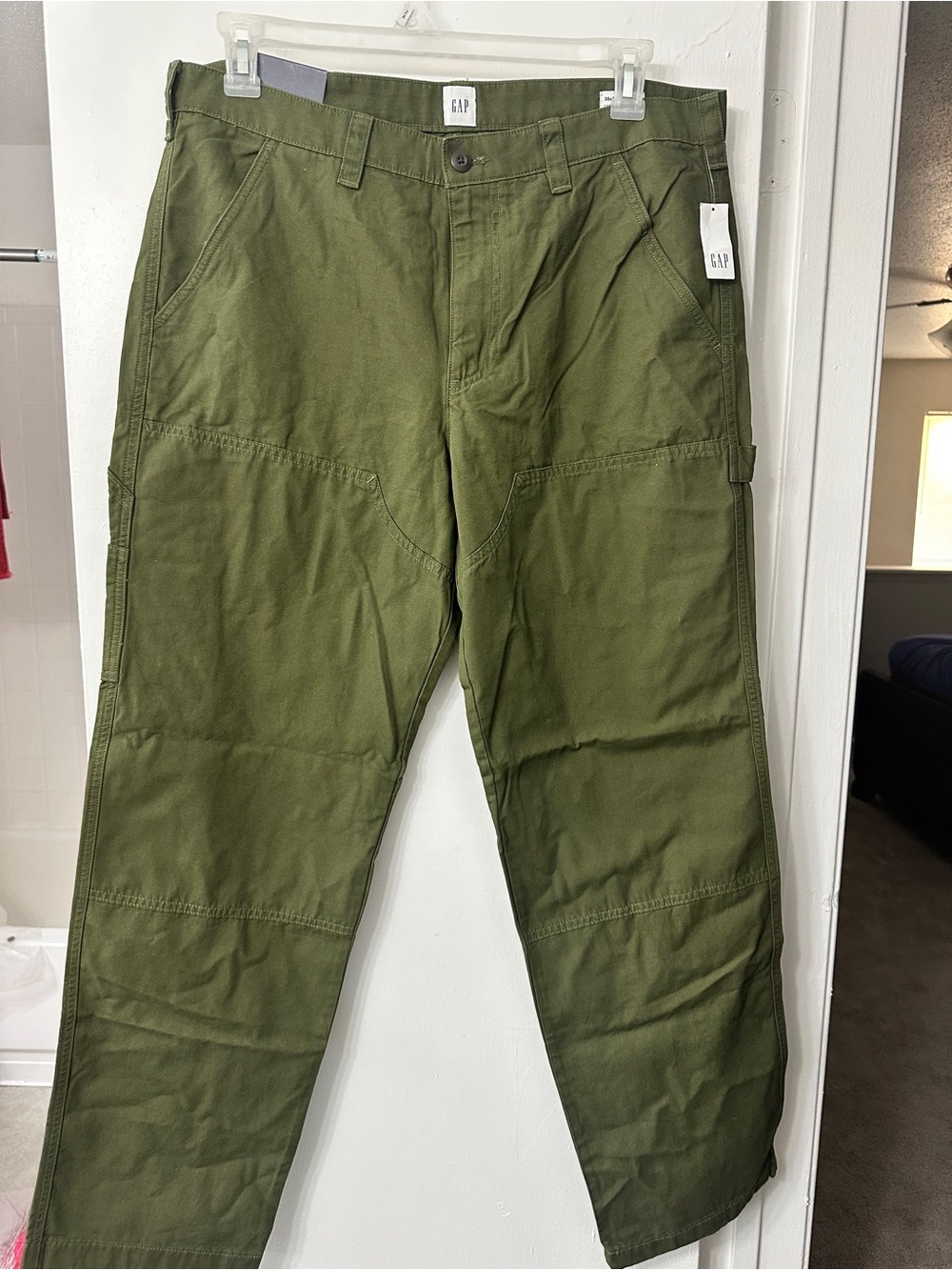 GAP Men's Olive Green Utility Cargo Pants